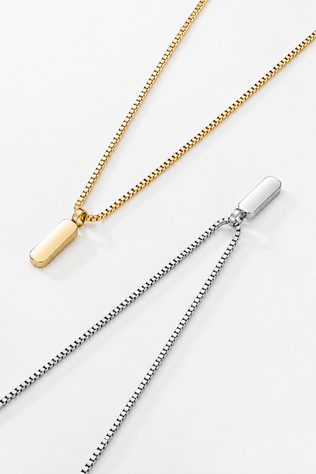 Minimal Pendant Necklace