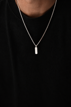 Minimal Pendant Necklace